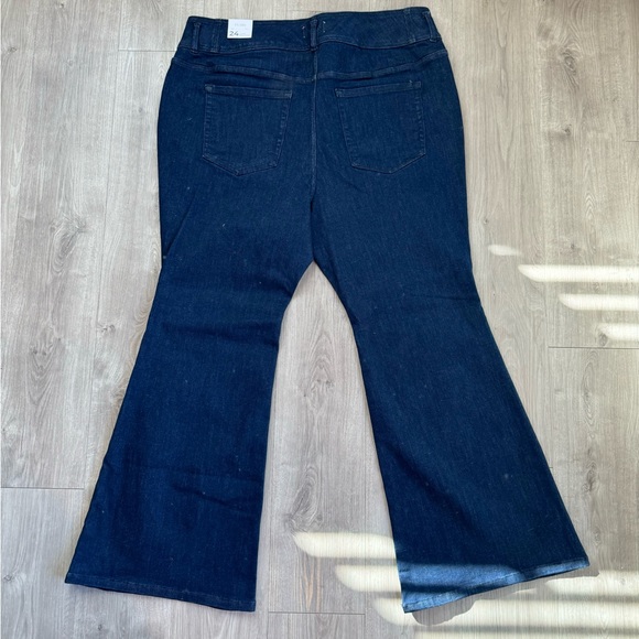 NWT Lane Bryant Ultra High Rise Flare plus size 22 blue jean pant work office - Picture 7 of 9